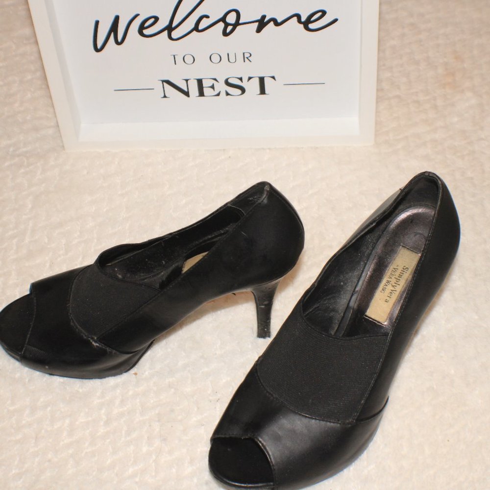 Black heels COMFY